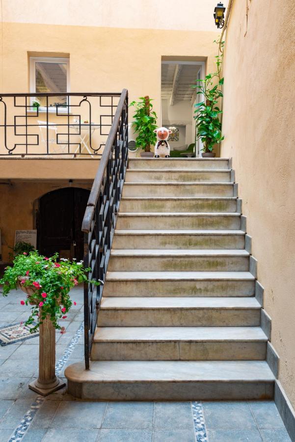 Casa Kawaii Midori Apartment Cagliari Bagian luar foto